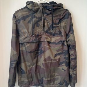 Obey Camo Anorak Size S